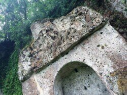 Culturele vakantie Italië -Etrusken- Volg de rode schoentjes