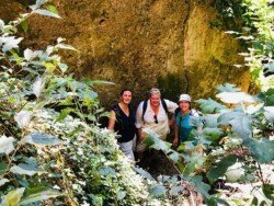 Wijnwandelen volg de rode schoentjes