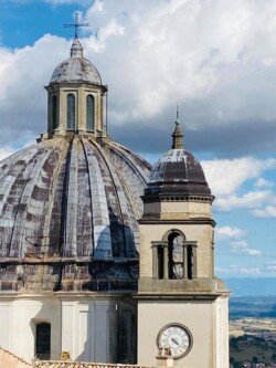 Montefiascone volg de rode schoentjes