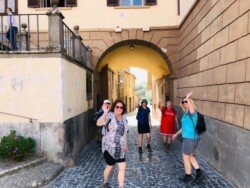 Wijnwandelen Italië Volg de rode schoentjes
